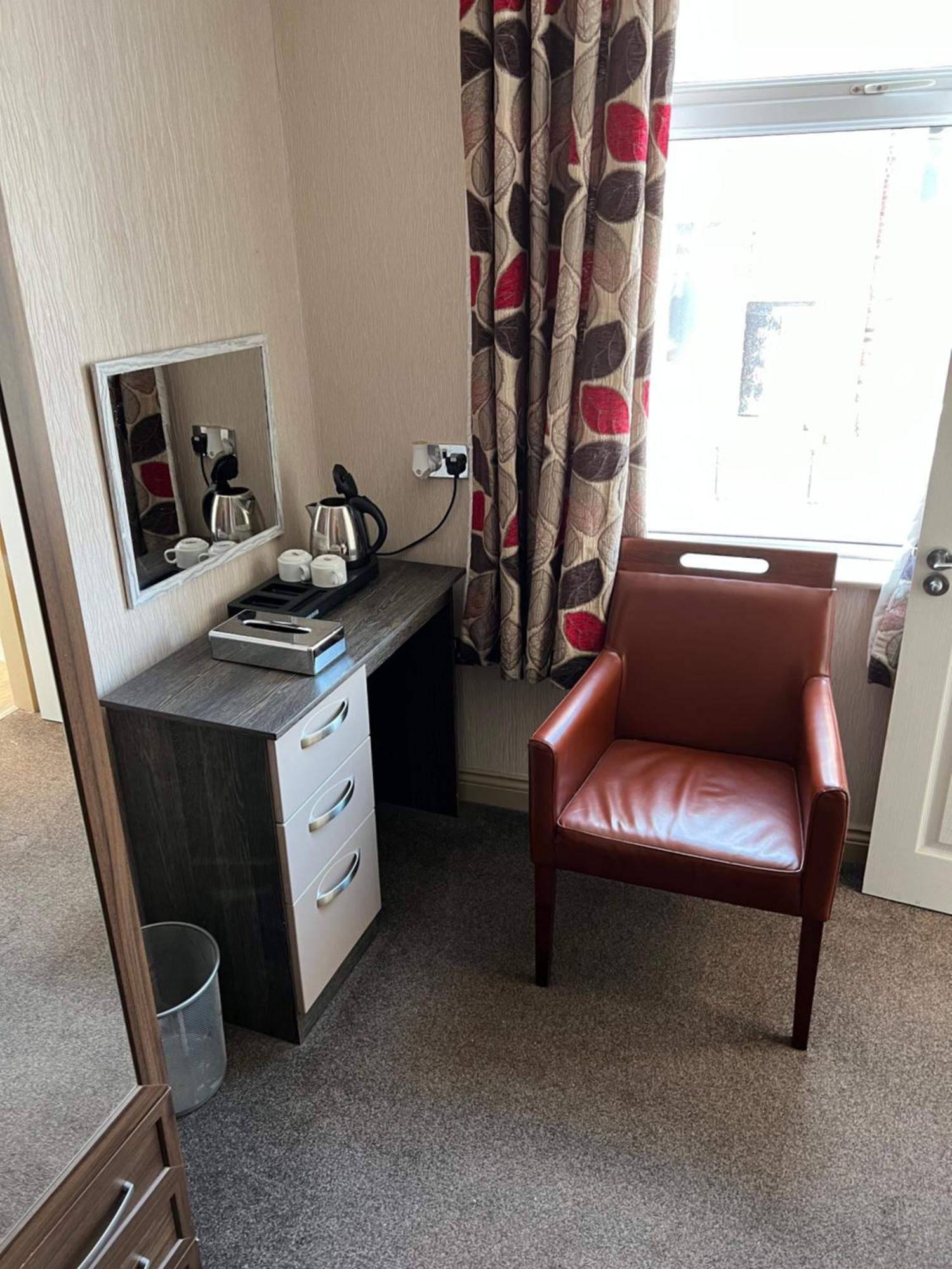 Southport Metro Hotel エクステリア 写真