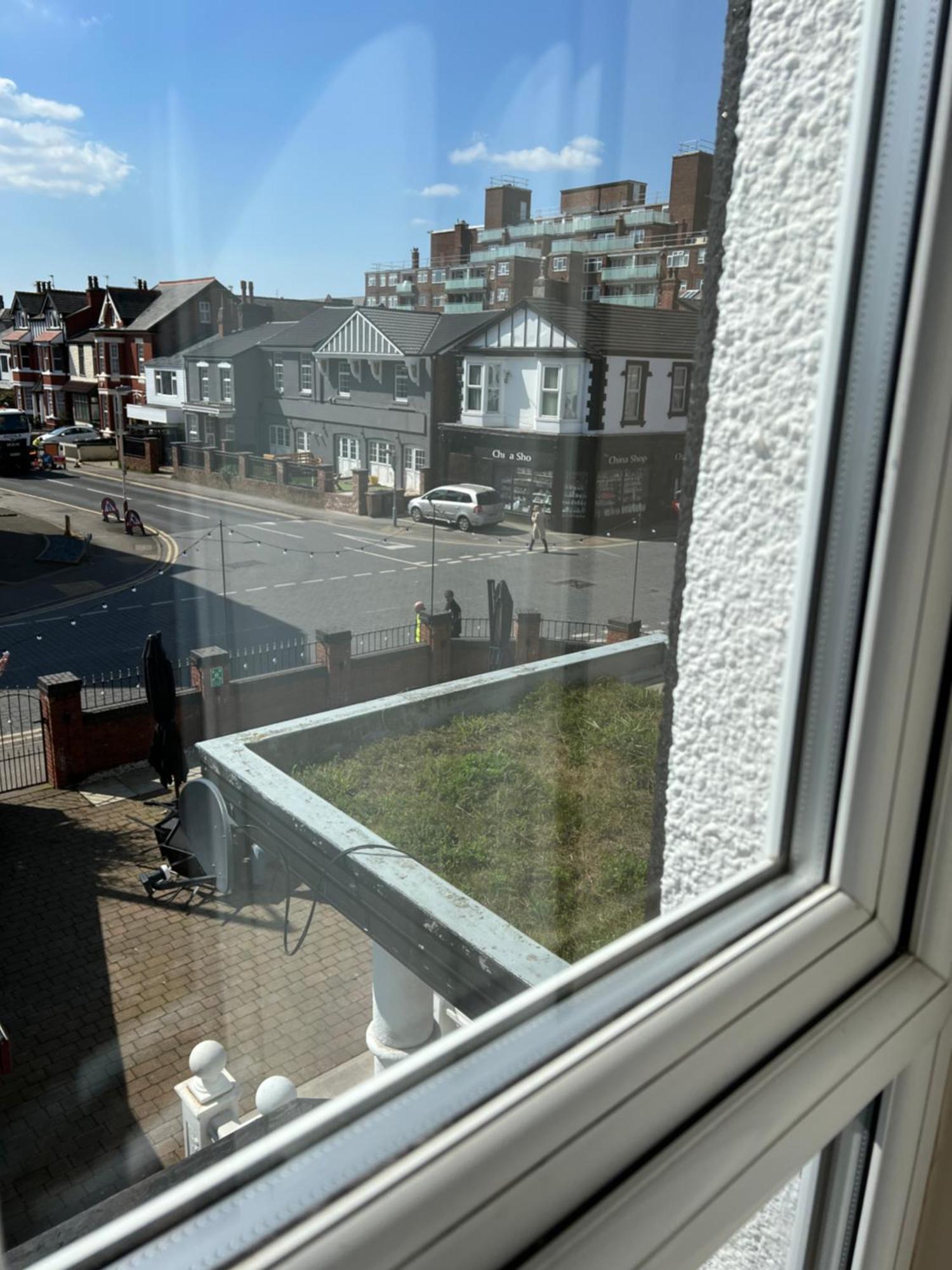 Southport Metro Hotel エクステリア 写真